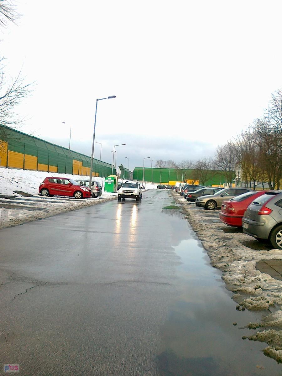 Osiedlowe uliczki też już czyste