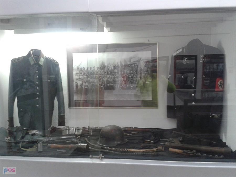 Muzeum Tradycji Niepodległościowych - wystawa wewnątrz