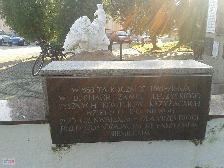 Łęczyca - Pomnik Bohaterów Bitwy nad Bzurą.