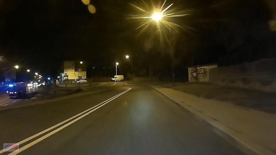 2 jednostki straży gnają na Ligotę