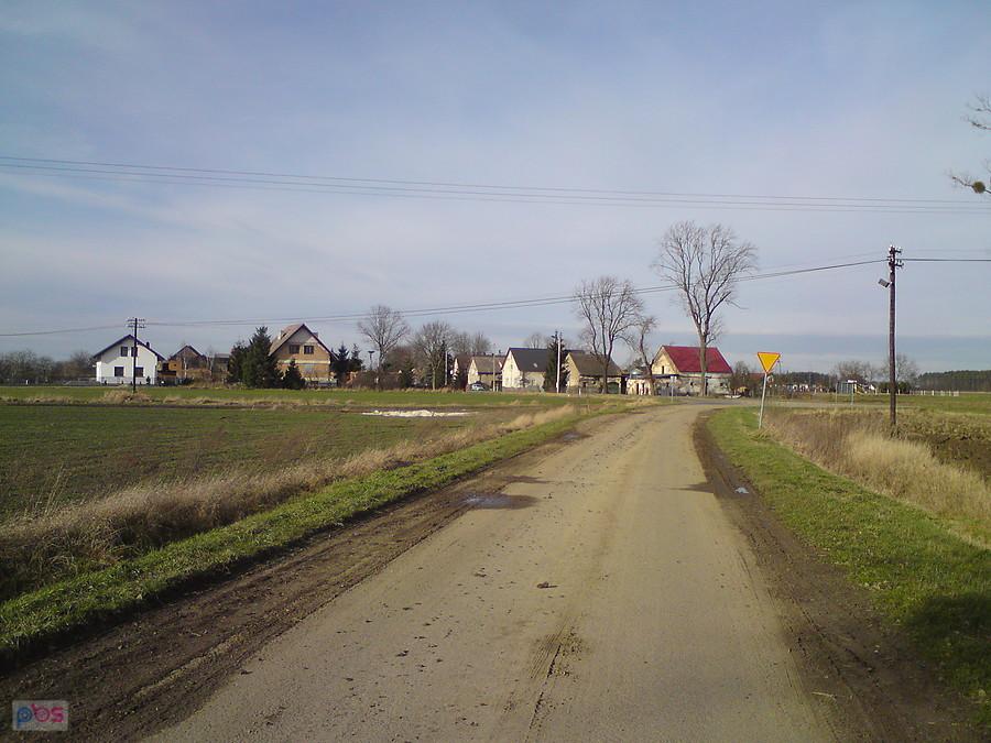 Wjazd do Kościerzyc od betonówki
