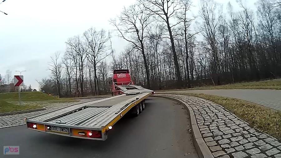 Długi jak diabli