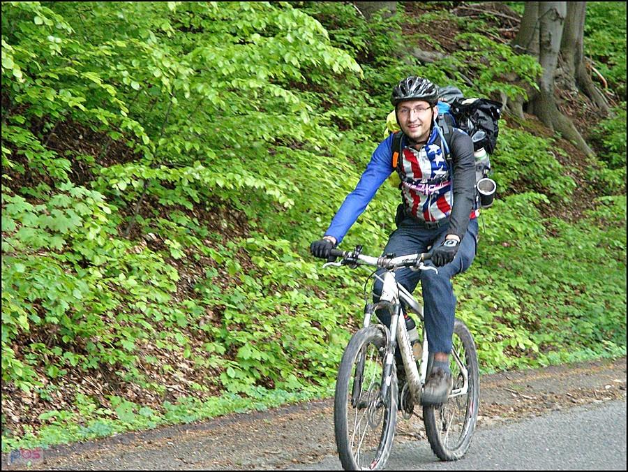 Kotlina Kłodzka 2012; asfaltowa wspinaczka na przełęcz w Górach Sowich