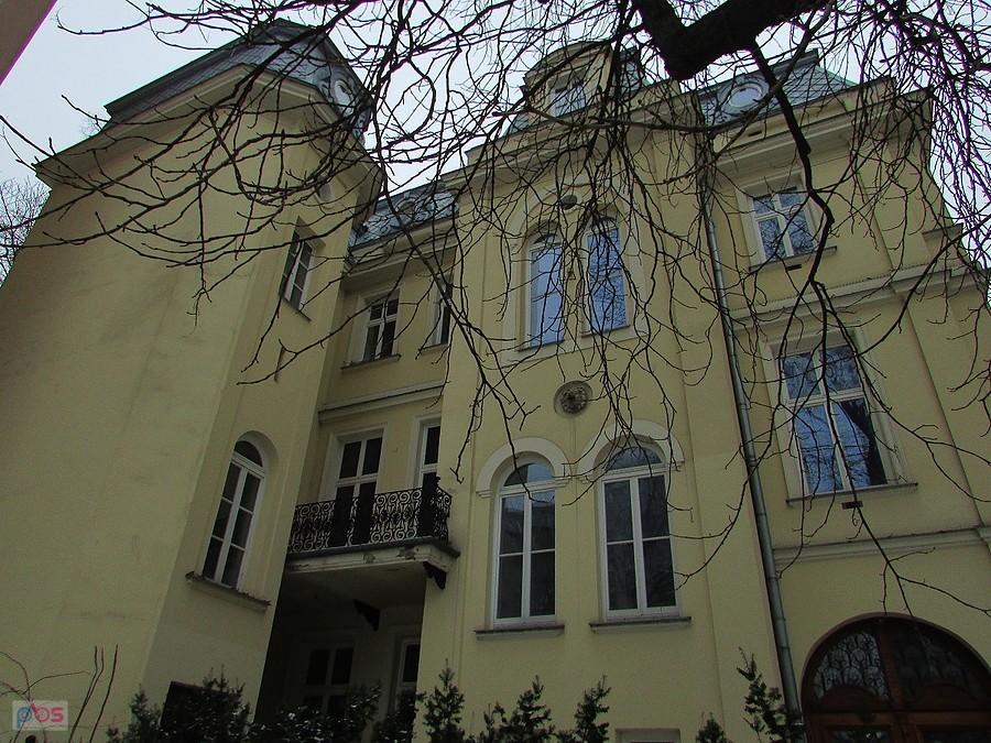 Pałac Janaszów od podwórka