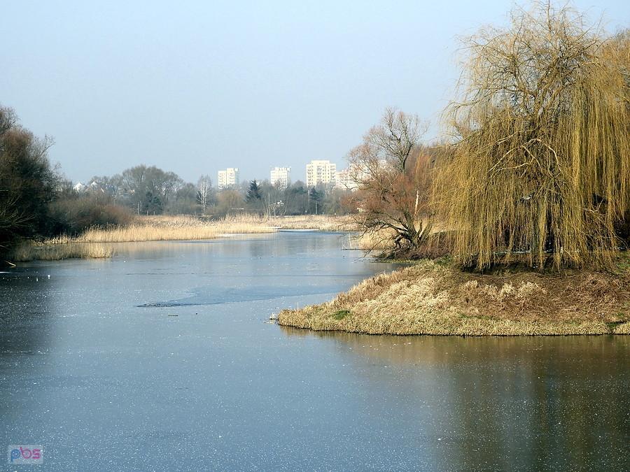 Gumieńce - jezioro Słoneczne.