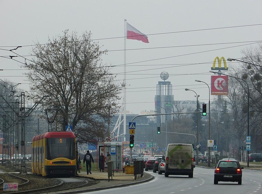 100 m² barw narodowych