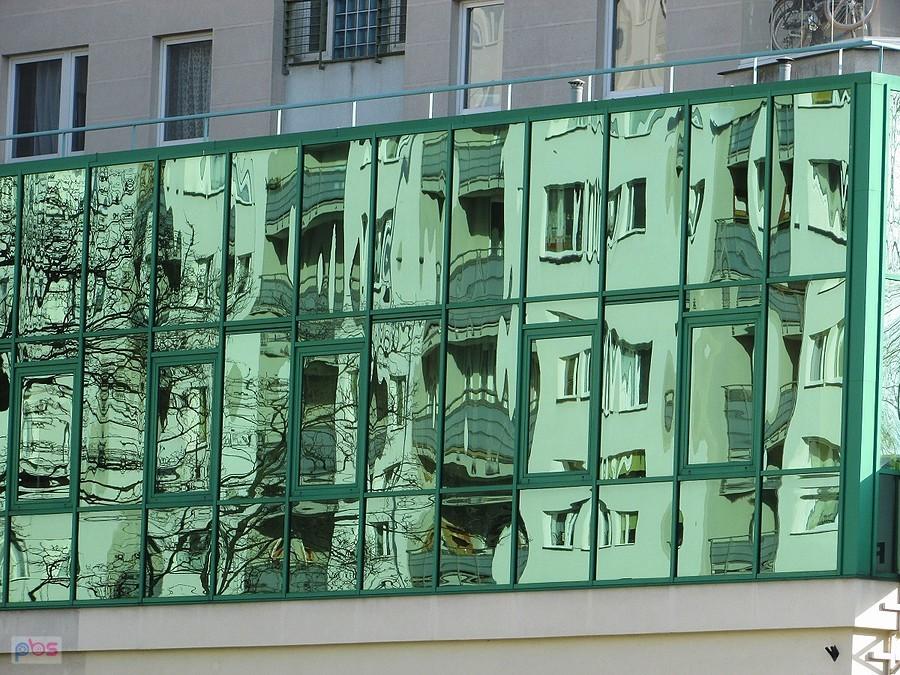 Lustrzana elewacja