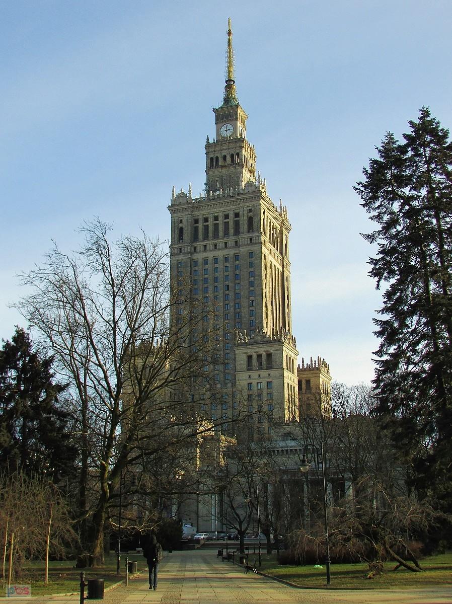 PKiN w promieniach zimowego słoneczka