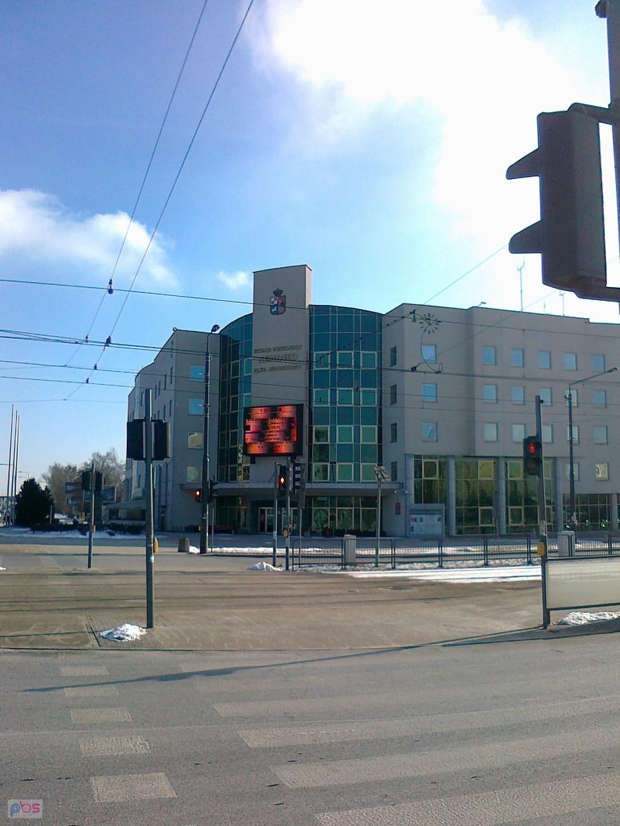 Kontrola czasu na bemowskim ratuszu