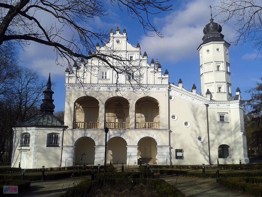 Pałac Grudzińskich - Poddębice, Ogród Zmysłów