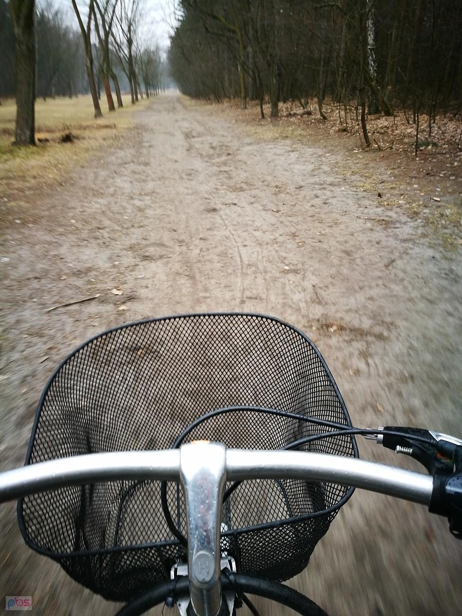 Na ŁRP przez park.