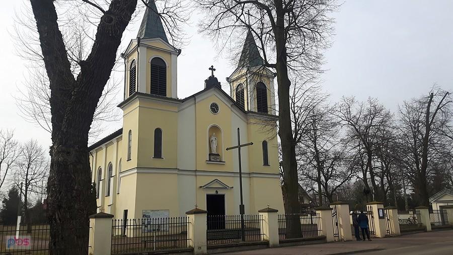Sprawdź godzinę w Borzęcinie
