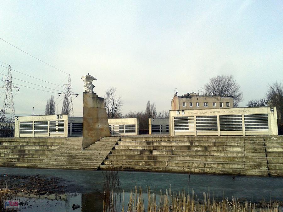 Park ocalałych - pomnik Sprawiedliwi Wśród Narodów Świata