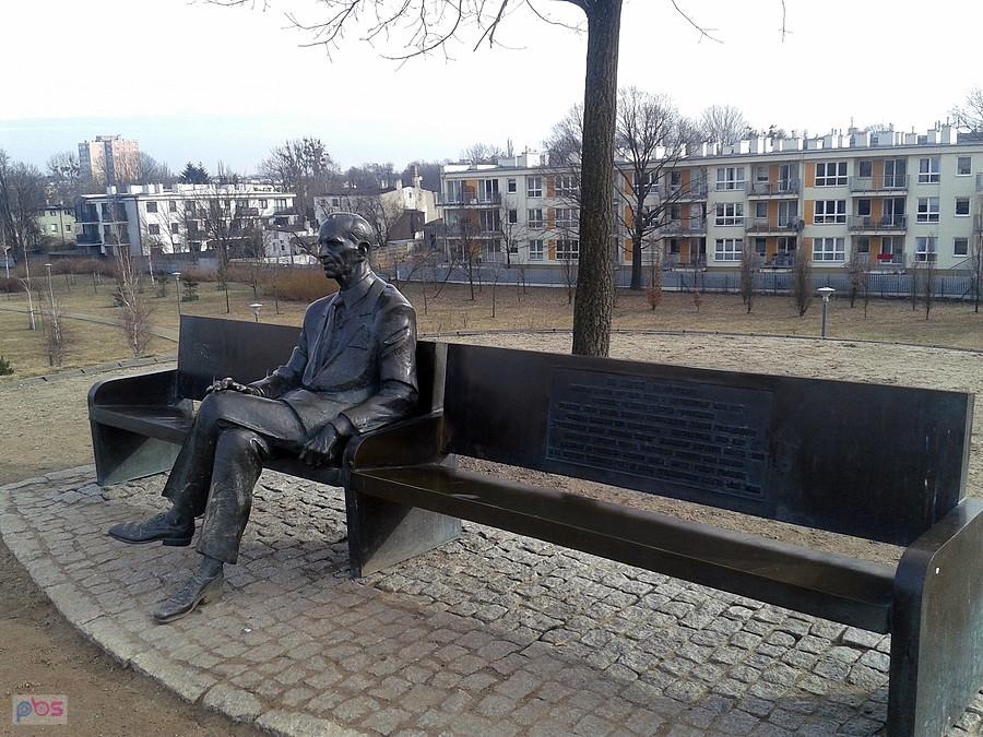 Ławeczka Jana Karskiego, Kopiec Pamięci