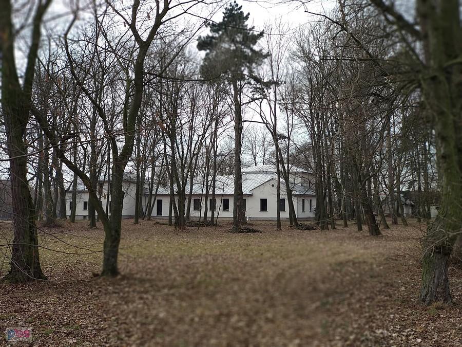 Dworek w okolicach Celigowa