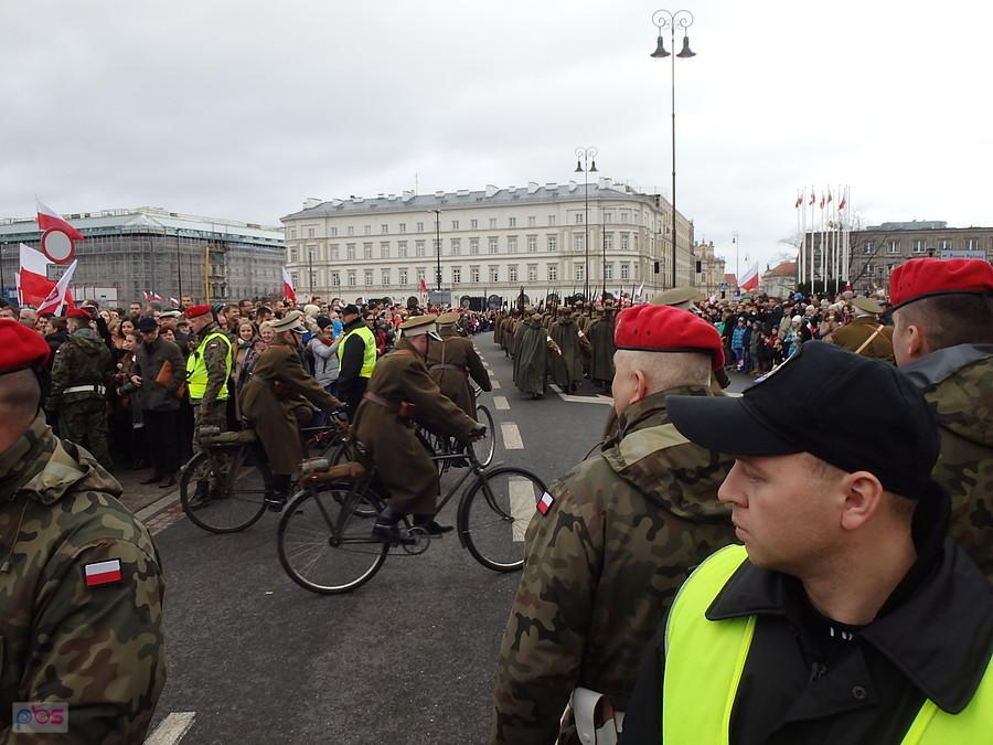 Szwadron rowerowy. Warszawa 11.11.2015