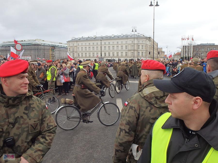 Szwoleżerowie na rowerach