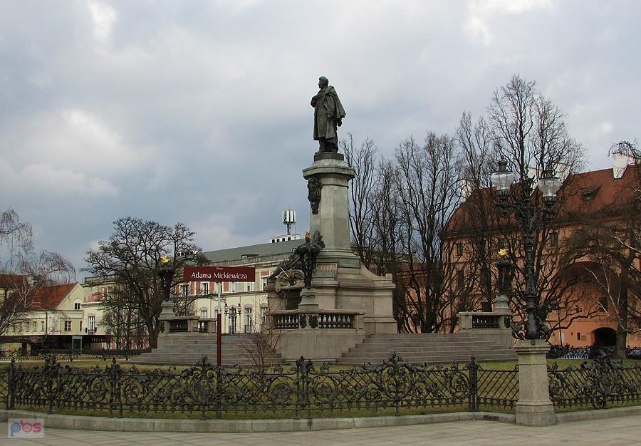 Przedwiosenny Mickiewicz