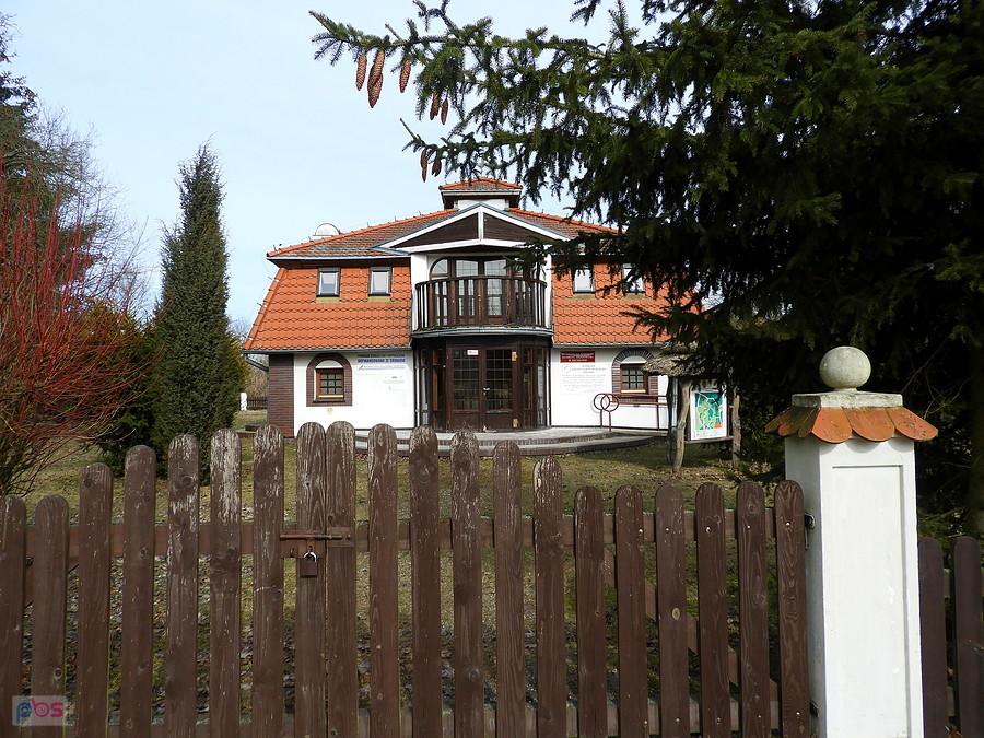 Budynek Ośrodka Dydaktyczno - Muzealnego Świdwie.