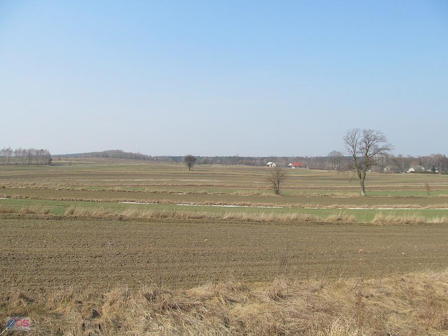 Gdzieś na trasie - zima się jeszce trzyma tu i tam