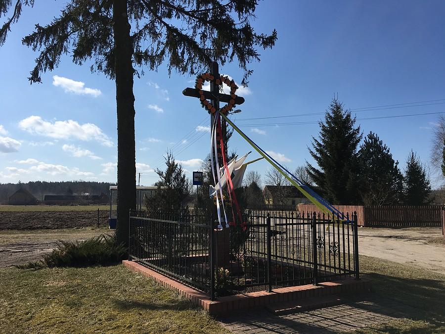 Krzyż w Miłkówku