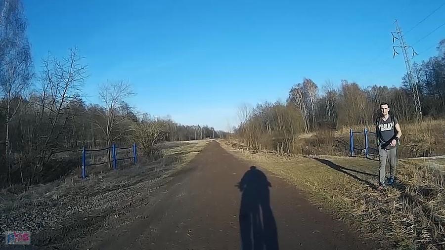 Wzdłuż potoku Bielszowickiego