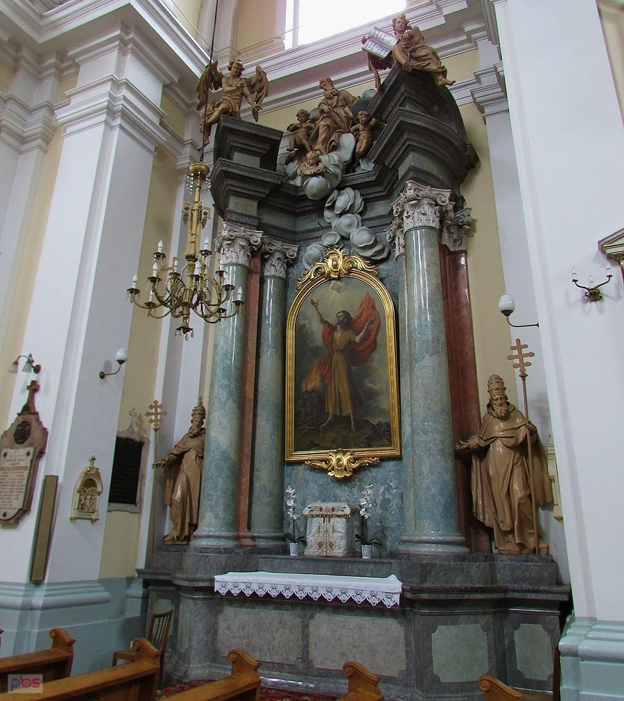 Kościół na Lesznie - ołtarz boczny św. Eliasza