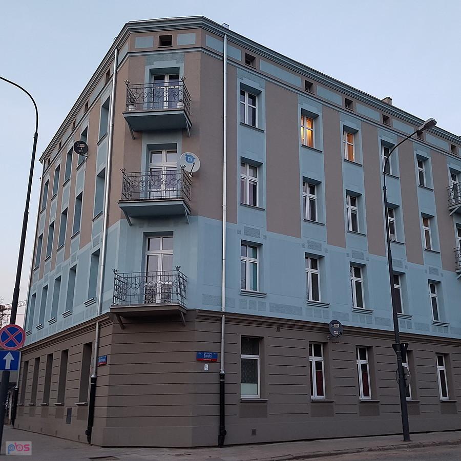 Żeromskiego 110 w Łodzi po remoncie elewacji
