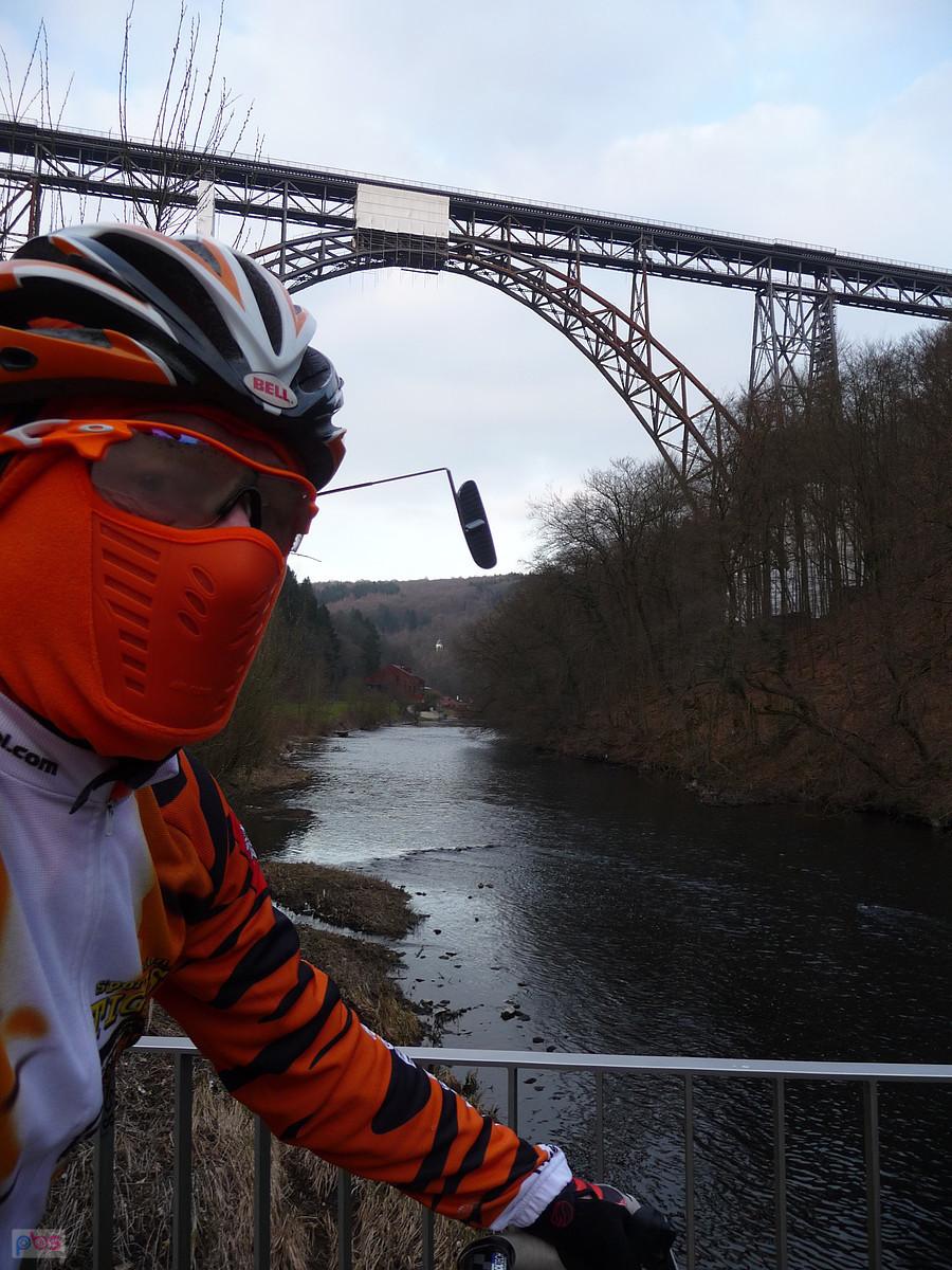 Runda Blombachtal z Müngstenerbrücke