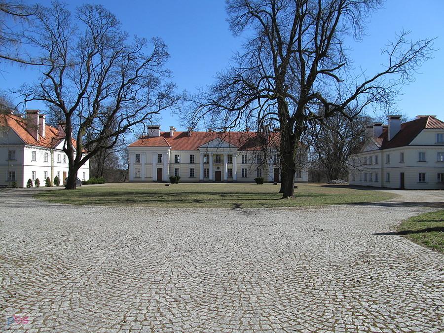 Rybieno Stare pałac z 1875 roku