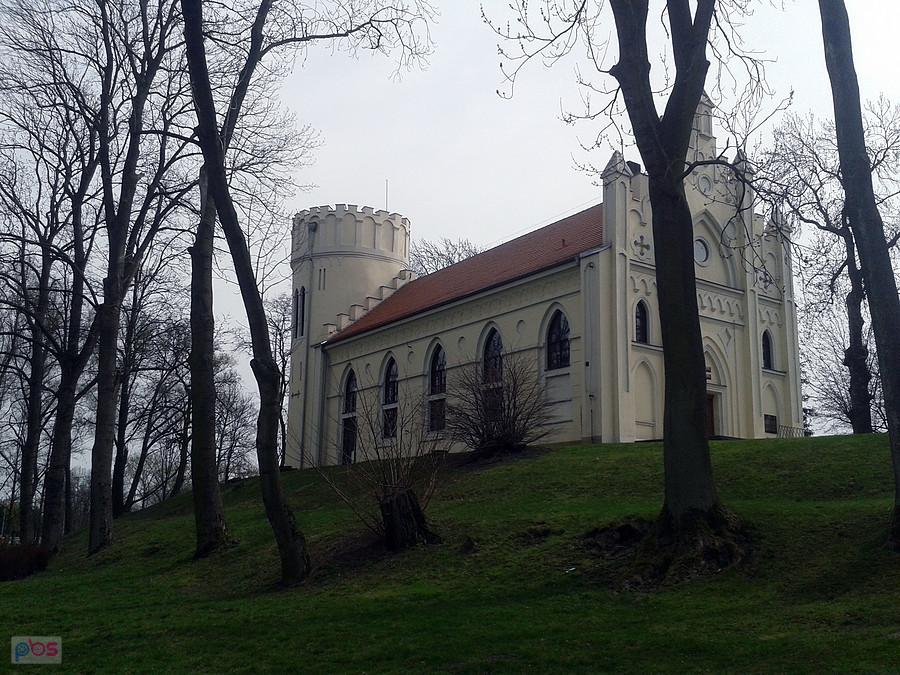 Wieża zamkowa i dawny kościół ewangelicki, Przedecz