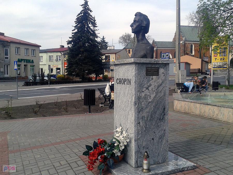Popiersie Fryderyka Chopina, Izbica Kujawska
