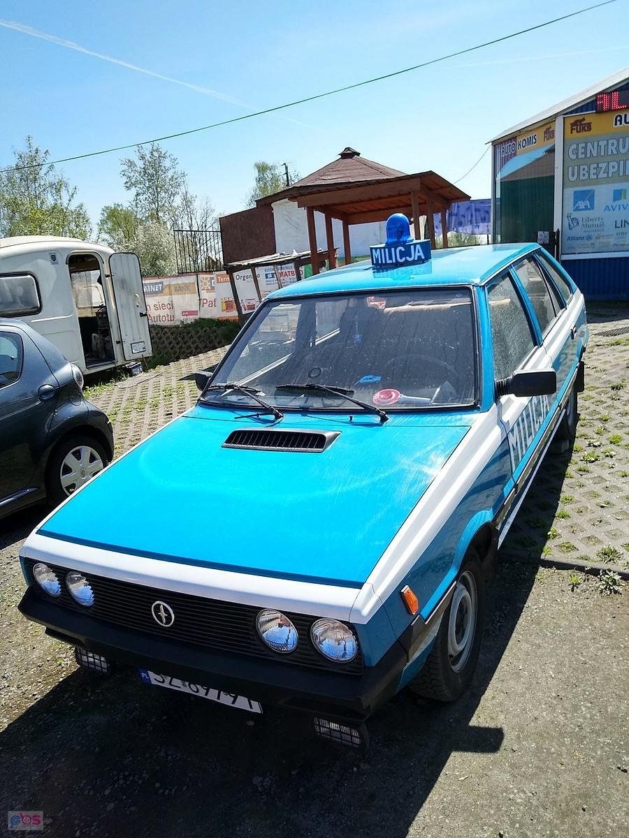 Może taki kupić ;), tylko z włożeniem roweru do środka może być problem