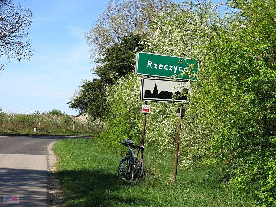 Na czerwonej, Łódzkiej Magistrali Rowerowej W-E