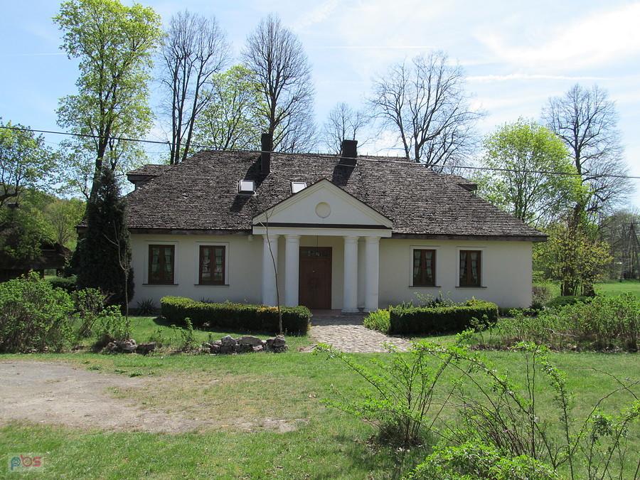 Bystrzanowice Dwór - Dwór