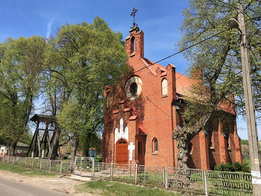 Kościół Św. Józefa w Drzonowie Wałeckim