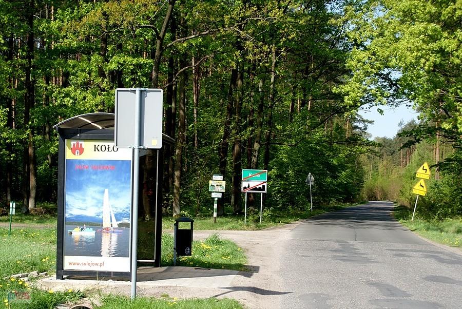 Dobry pomysł z tym zdjęciem na przystanku