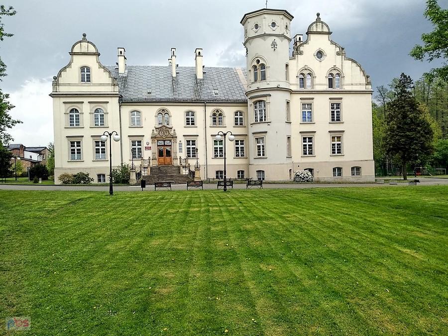 Pałac w Pszyszowicach