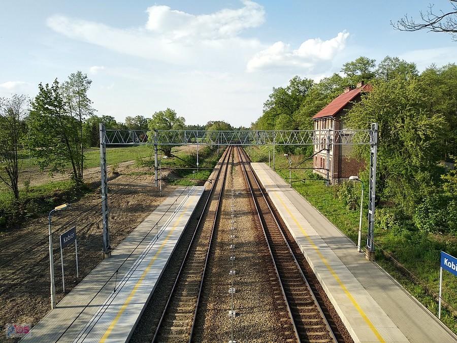 W Kobiórze na stacji
