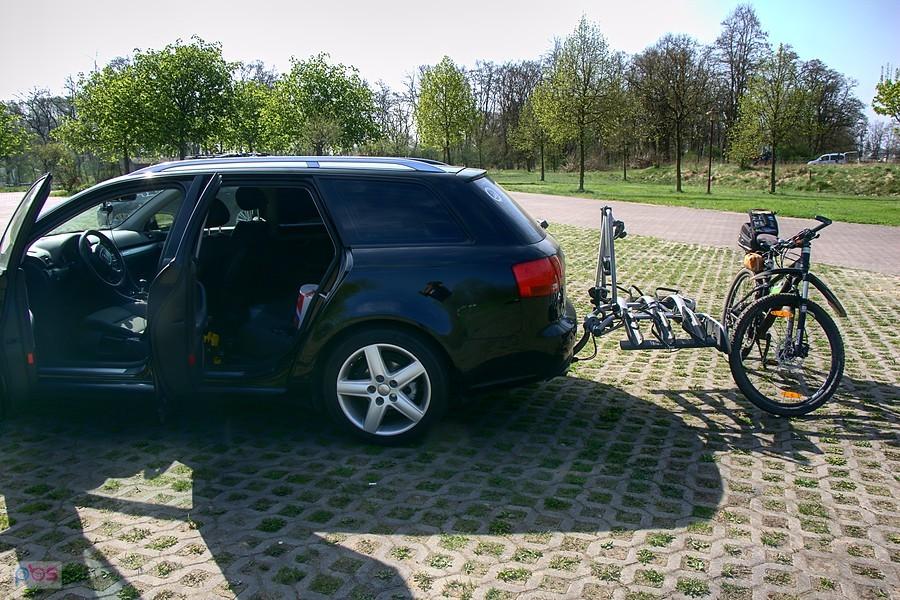 Na parkingu w Mescherin