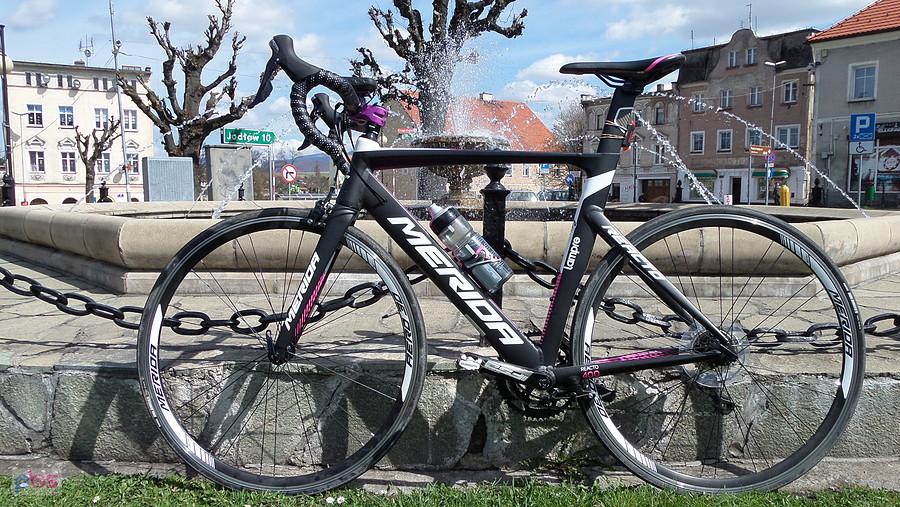 Merida w kroplach wody ;)