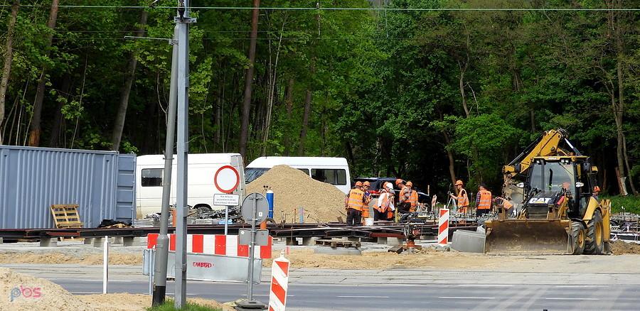 Trwa budowa ronda na Al. Wojska Polskiego - stan na 4 maja 18 r.