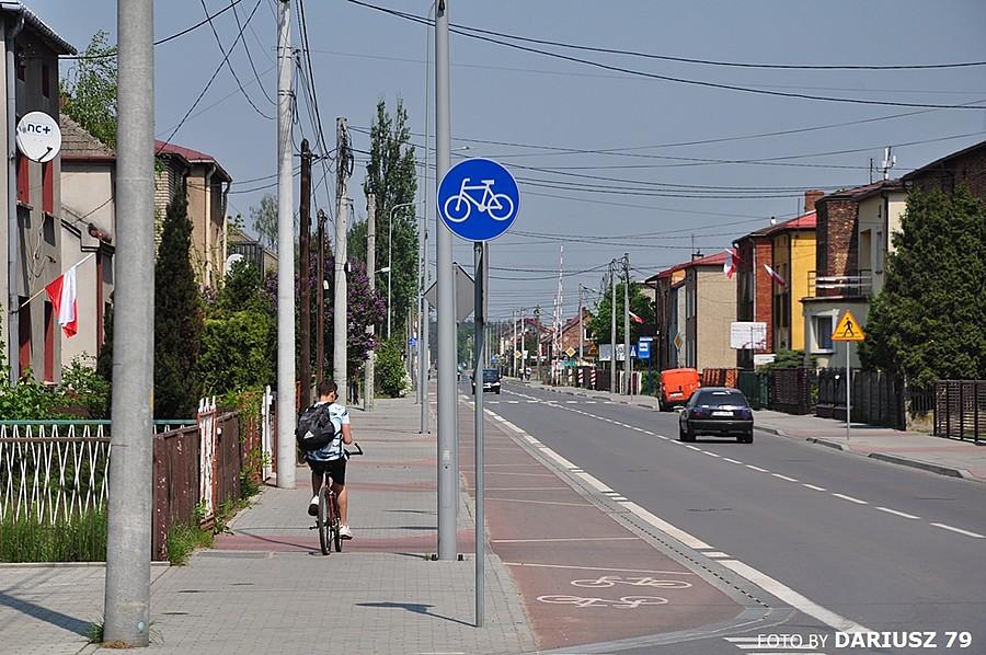 Siewierz Droga rowerowa na ulicy Żwirki i Wigury