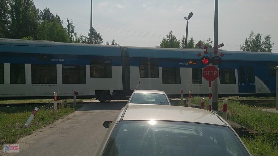 Zatrzymał nas też pociąg