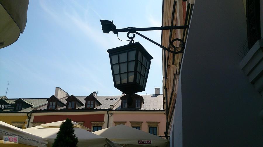Lampa na zamojskim rynku
