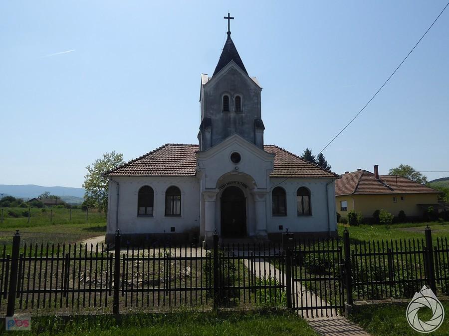 kościółek w Batonyterenye