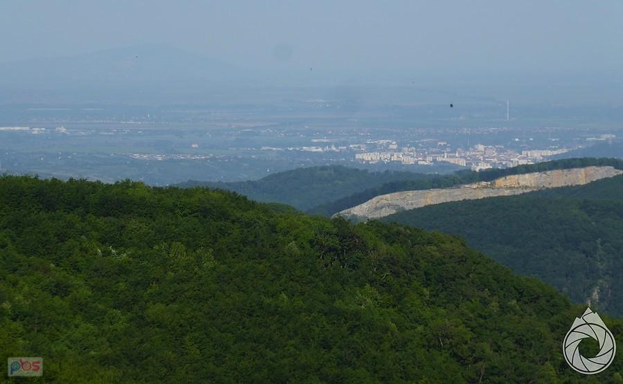 Miskolc, a w oddali Góry Tokajskie