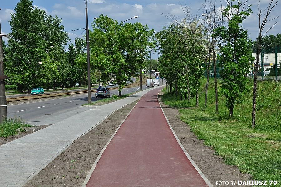 Sosnowiec Zamkowa - Droga rowerowa wzdłuż ulicy Narutowicza