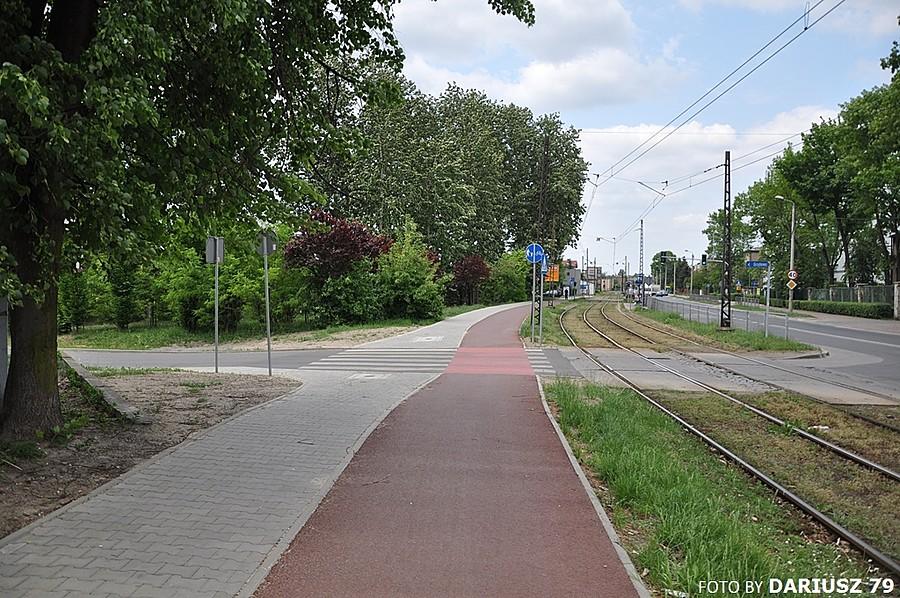 Sosnowiec Dańdówka - Droga rowerowa wzdłuż ulicy Władysława Andersa