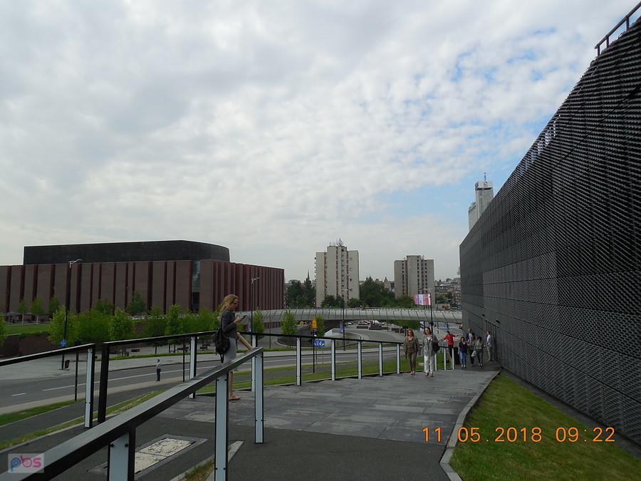 budynek NOSPR od strony Centrum Kongresowego